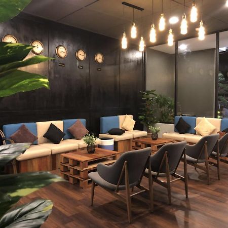 K Boutique Hotel Телук-Интан Экстерьер фото