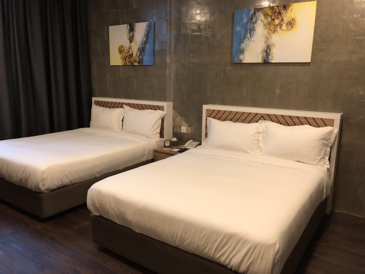 K Boutique Hotel Телук-Интан Экстерьер фото
